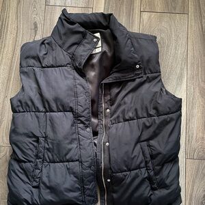 Abercrombie & Fitch women’s XL Puffer Vest